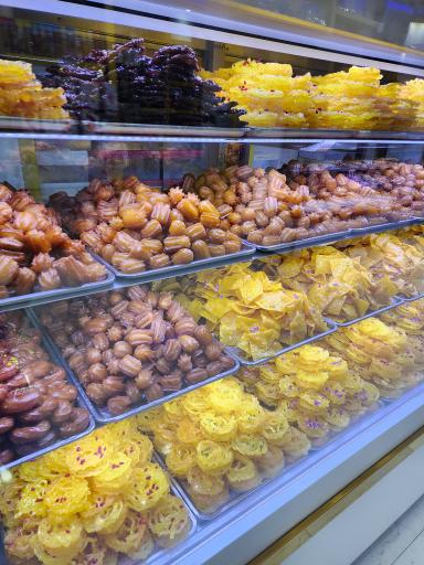 شیرینی سرای کاخ