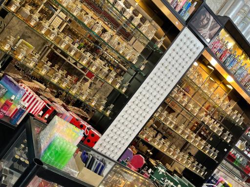 عکس عطر شمیم
