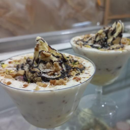 عکس بستنی و آبمیوه ساحل