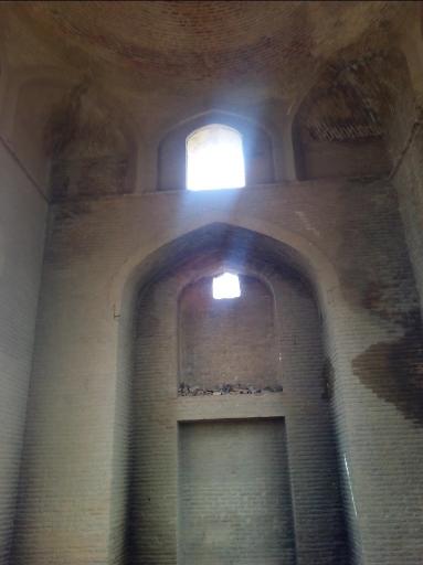 عکس ایوان طرق