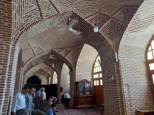 عکس حوض  و حیاط مسجد النبی