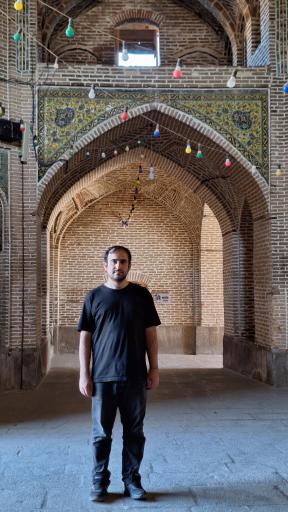 عکس حوض  و حیاط مسجد النبی