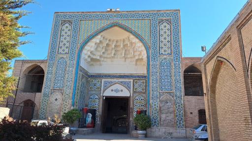 عکس حوض  و حیاط مسجد النبی