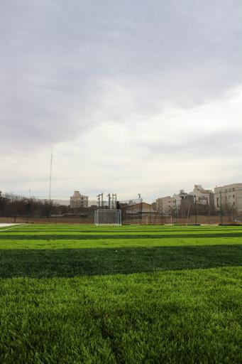 عکس زمین فوتبال چمن مصنوعی