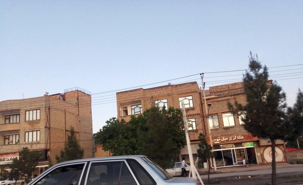 عکس املاک گالری مبل توس