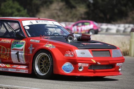 عکس پیست اتومبیل رانی آزادی