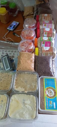 عکس محصولات طبیعی جنوب ( خرما ، ارده )