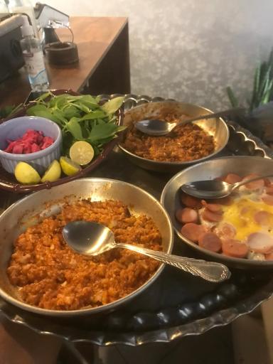 عکس کافه صبحانه اورانوس