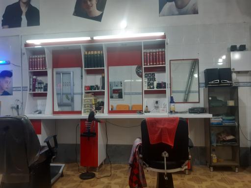 عکس پیرایش مدرن (آرایشگاه مردانه)