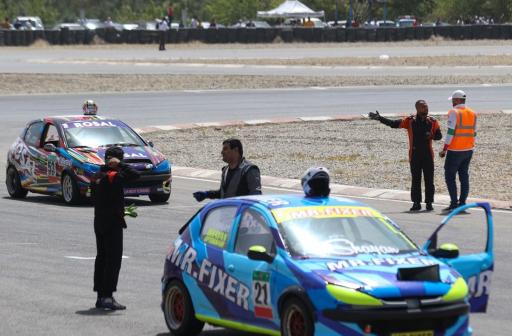 عکس پیست اتومبیل رانی آزادی