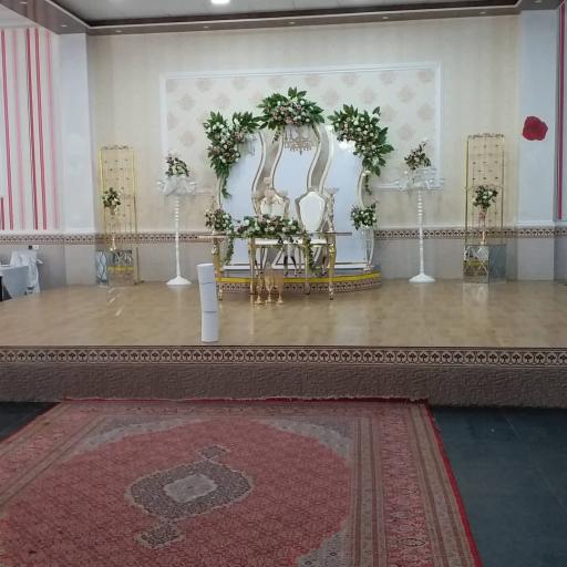 عکس تالار باغ پذیرایی پریا شهر شاهین دژ