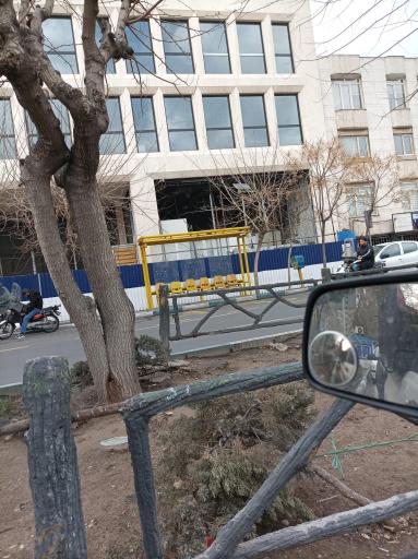 عکس ایستگاه تاکسی ولی عصر
