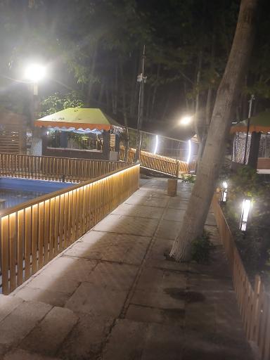 عکس رستوران باغبان