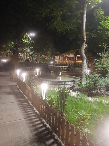 عکس رستوران باغبان