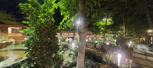 عکس رستوران باغبان