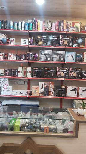 عکس خدمات ریش تراش و سشوار حجتی (شعبه دوم)