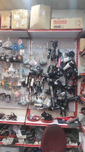 عکس خدمات ریش تراش و سشوار حجتی (شعبه دوم)