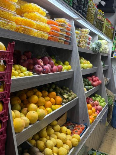 میوه و سبزی روکولا