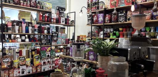 عکس فروشگاه قهوه نیتل