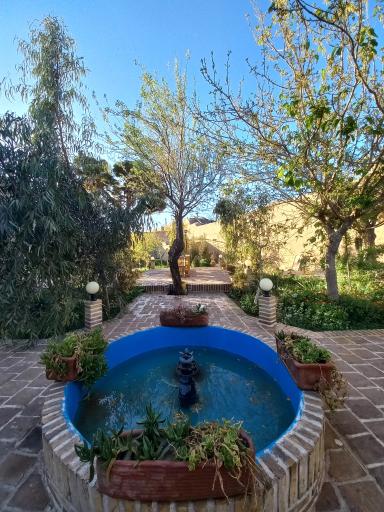 عکس اقامتگاه بومگردی شمیرون