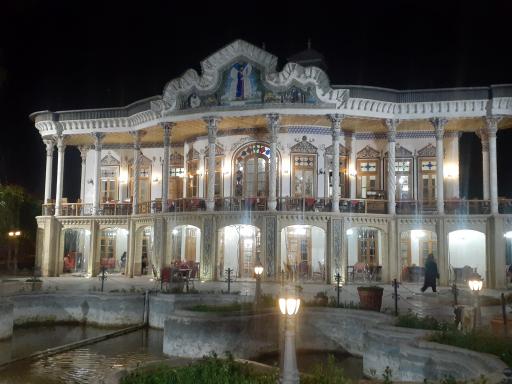 عکس رستوران عمارت شاپوری