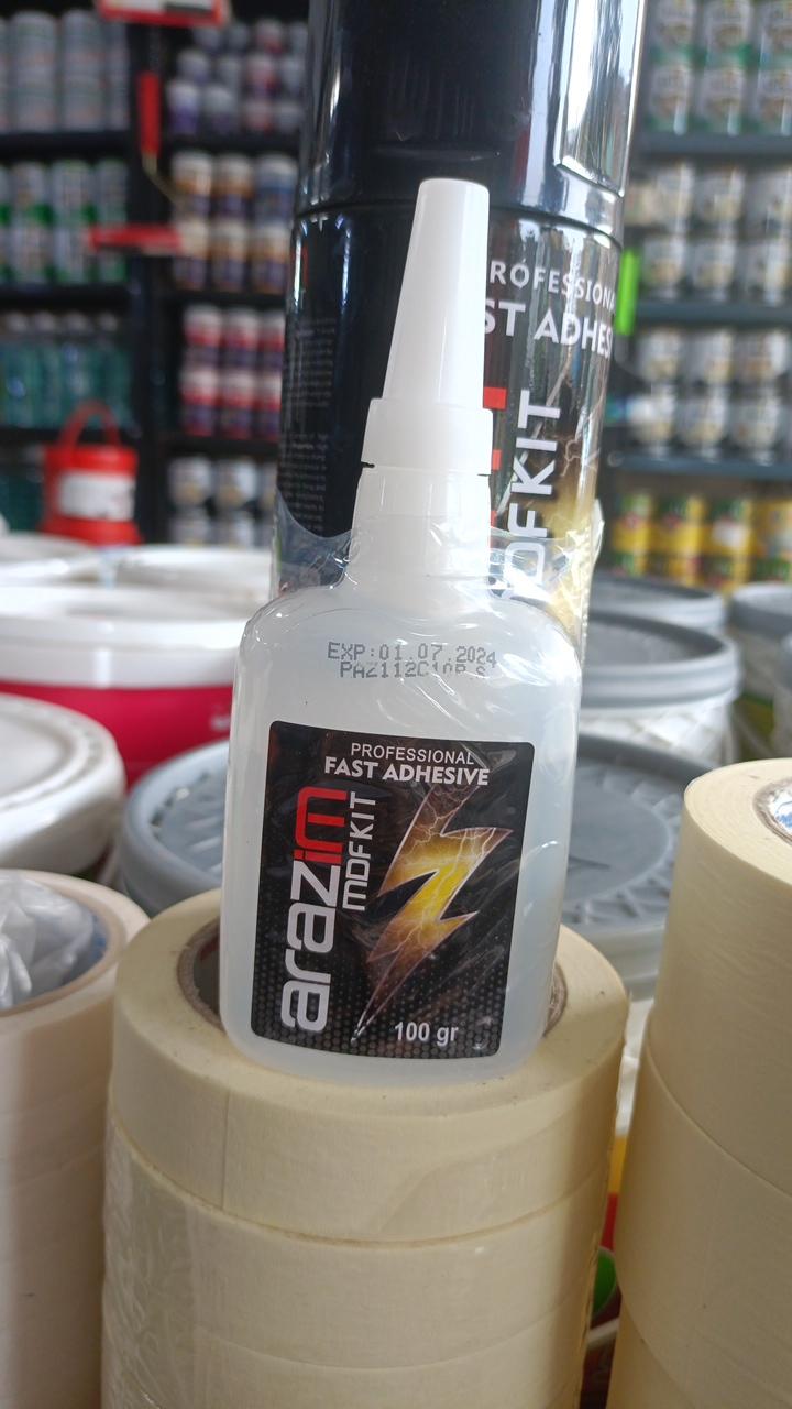 عکس فروشگاه مرکزی رنگ و چسب کاشانی