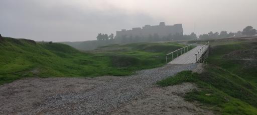 عکس کاخ آپادانای شوش