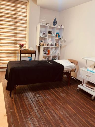 عکس آموزشگاه زیبایی و ماساژ رافا 