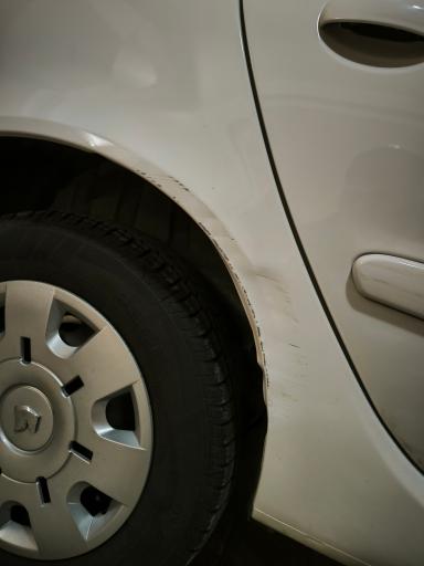 عکس نمایندگی ایران‌خودرو ۱۰۵۵