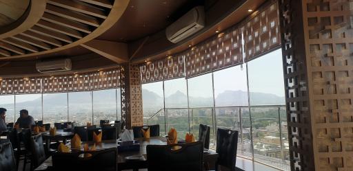 عکس هتل آسمان