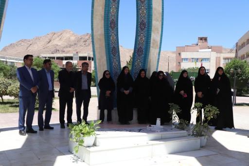 عکس مزار شهید گمنام