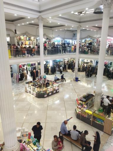 عکس مرکز خرید 17 شهریور