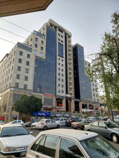 عکس مجتمع تجاری اداری الوند