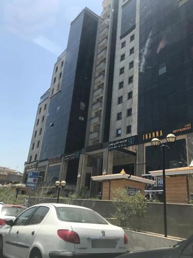 عکس مجتمع تجاری اداری الوند