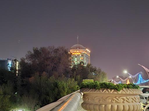 عکس هتل آسمان