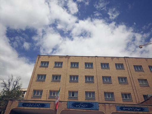 عکس هنرستان کار و دانش ادب