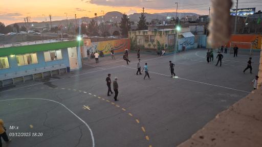 عکس دبیرستان شاهد معرفت