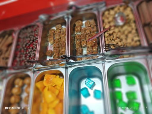 عکس سلف بستنی لبخند