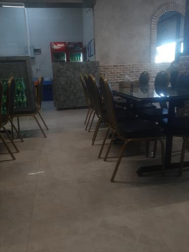 عکس ساندویچ فردوسی