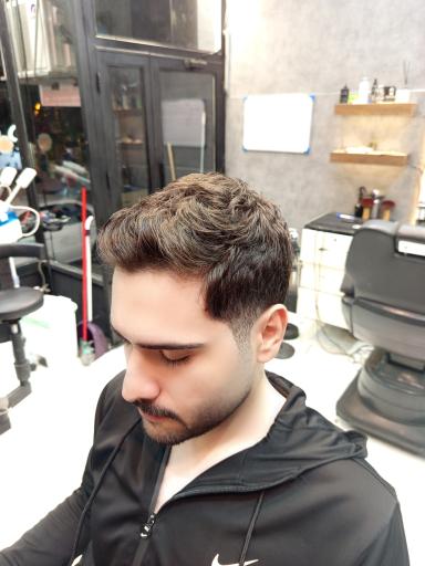 عکس آرایشگاه مردانه آزادی