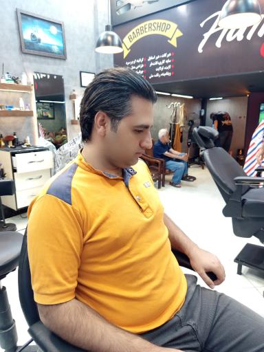 عکس آرایشگاه مردانه آزادی