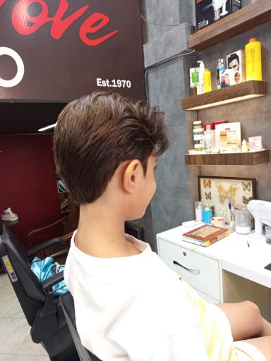 عکس آرایشگاه مردانه آزادی