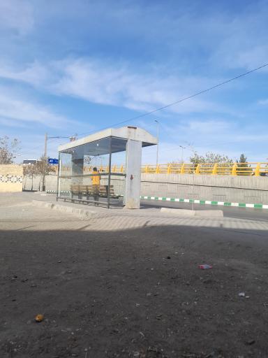 عکس ایستگاه اتوبوس تقاطع شهید عباسپور