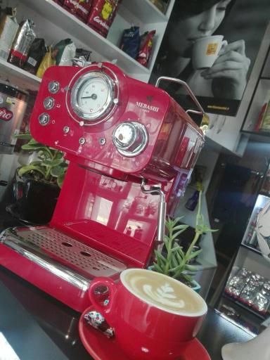 عکس فروشگاه قهوه و تنقلات خارجی موسی خانی