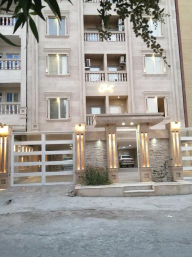 عکس ساختمان مسکونی هومان