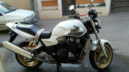 عکس تعمیرگاه موتورسیکلت مصطفی 