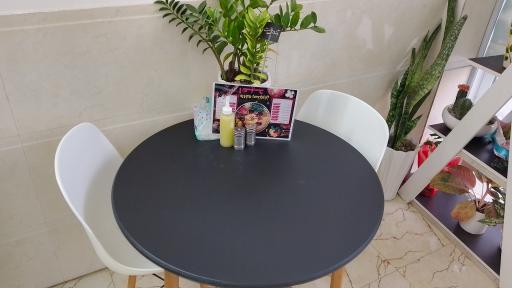 عکس کافه امید