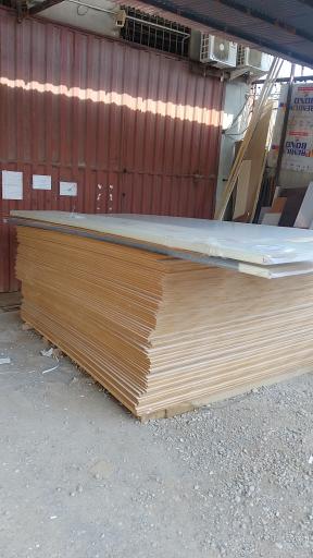 چوبکده جوادیان