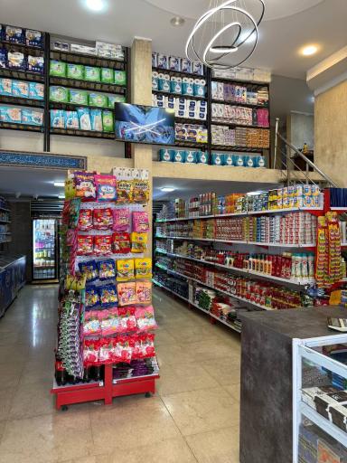 عکس ماهلین مارکت