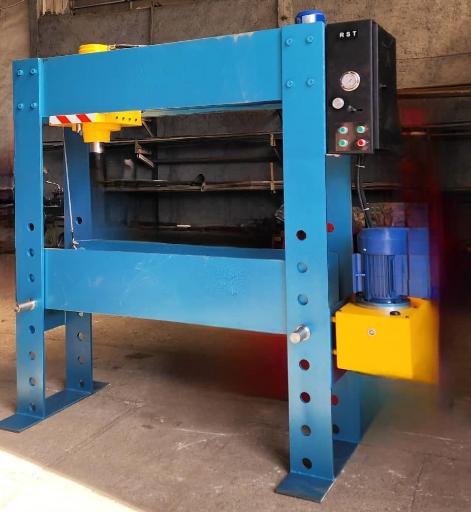 عکس ماشین سازی ایزی تراش